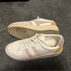 Gola Grandslam Trident Sneakers in White/Blossom/Lily size 9